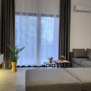 Apartment Solar And, Himare